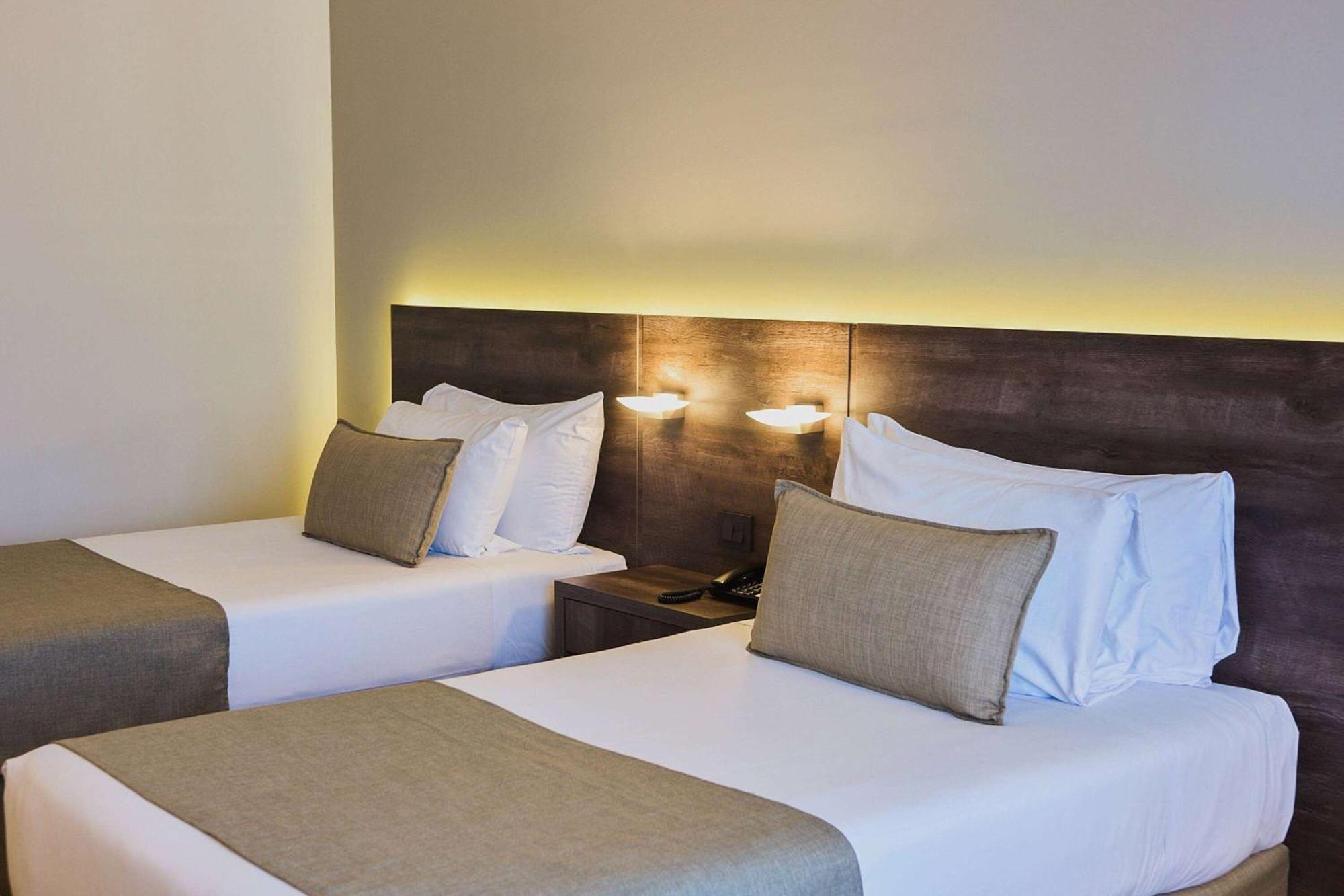 Hotel Dazzler By Wyndham Buenos Aires San Martin Zewnętrze zdjęcie