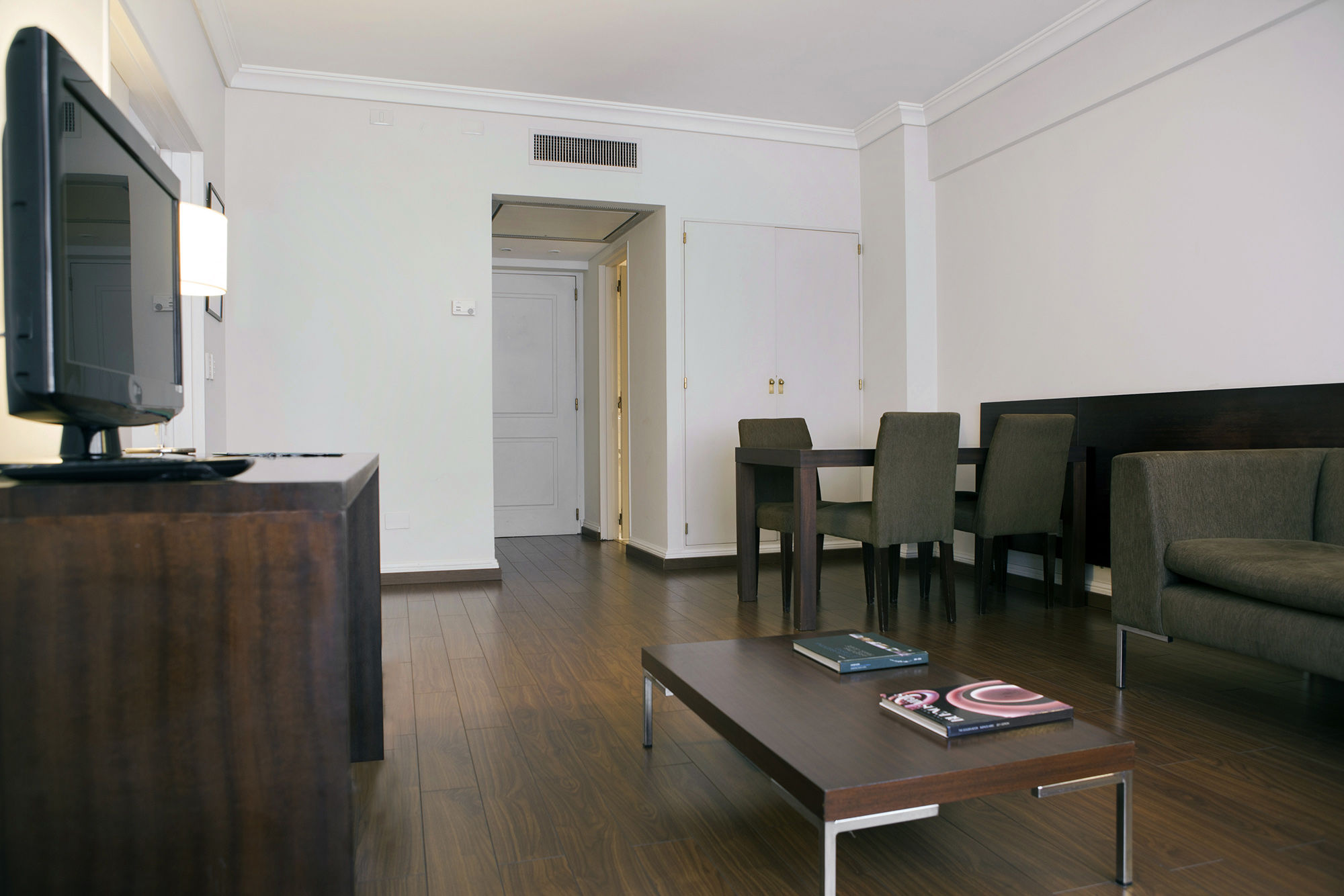 Hotel Dazzler By Wyndham Buenos Aires San Martin Zewnętrze zdjęcie